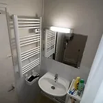 Cute Apartment In Paris